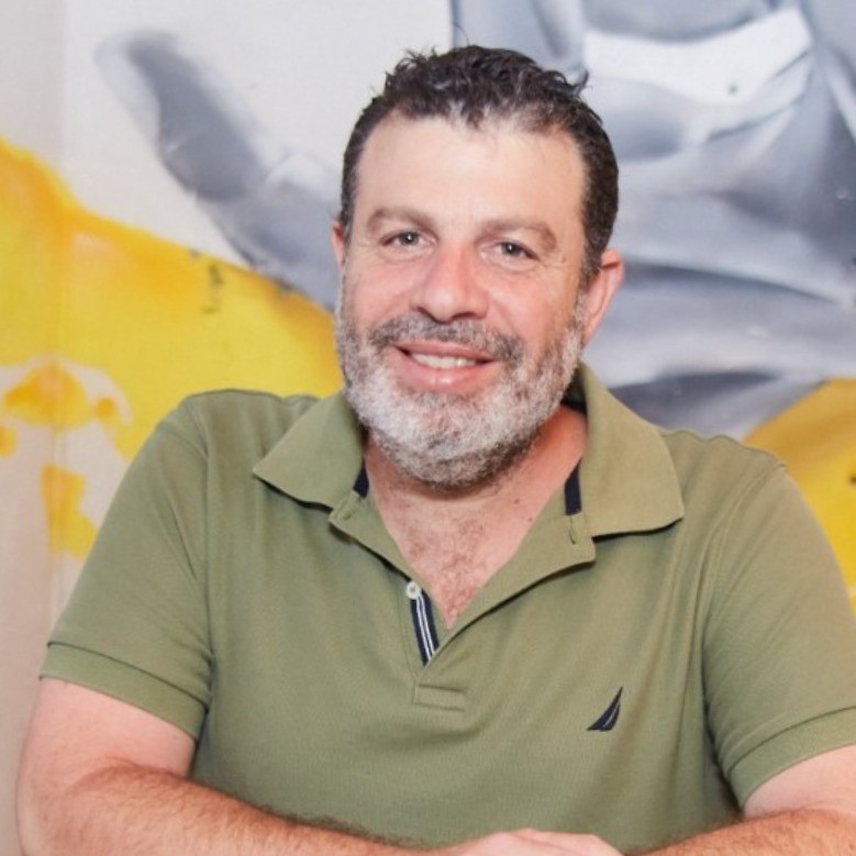 זיו שיינפלד